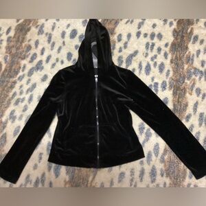 F & X JACKET.   SOFT AND COMFORTABLE.